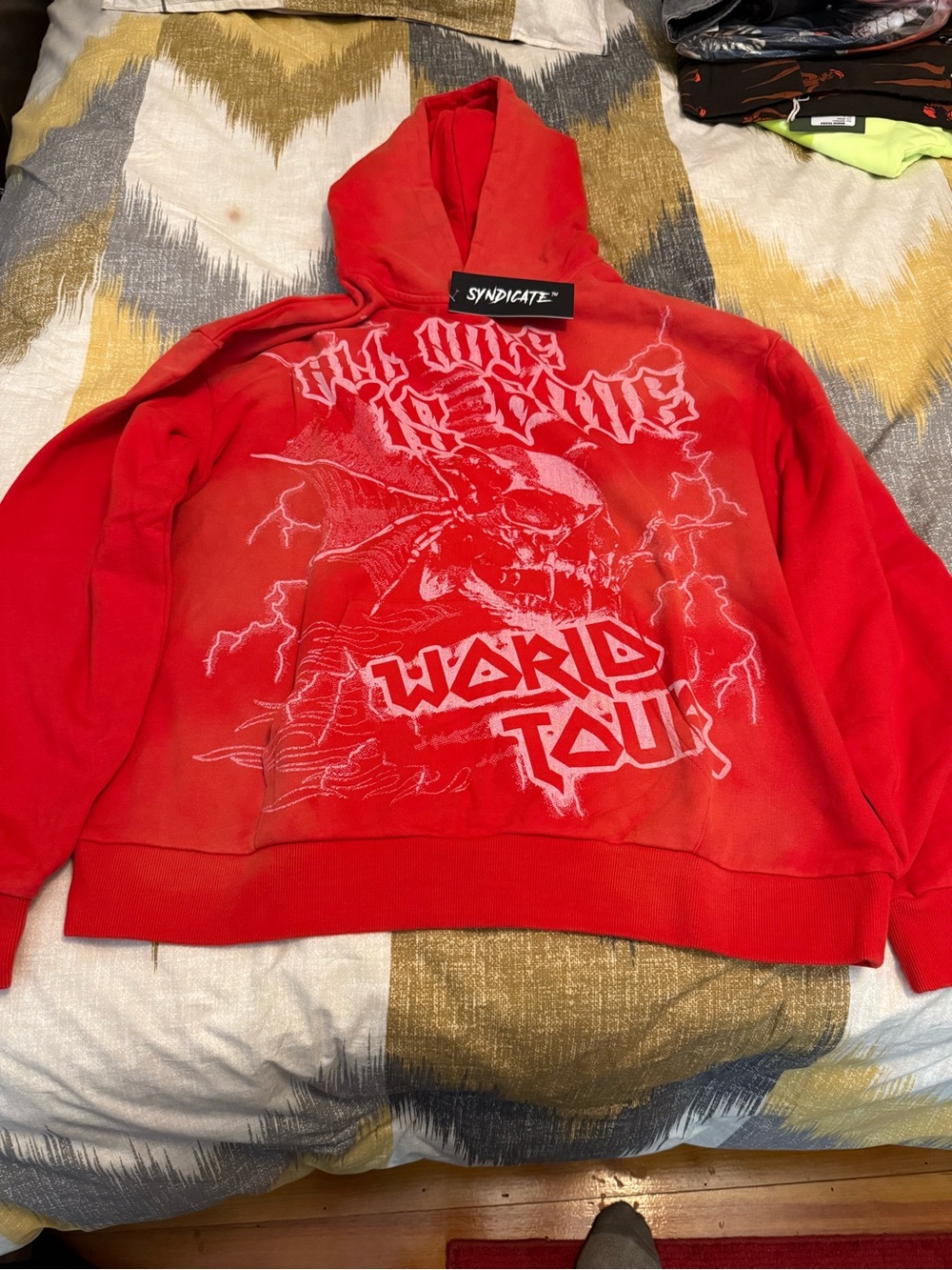 Syndicate Red Graphic Men’s Fleece Hoodie - World Tour Print Size XL